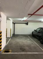  Mid-Levels Carpark  Conduit Road  Flourish Court  parking space photo 香港車位.com ParkingHK.com